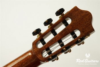 MP-14 Mahogany Artist